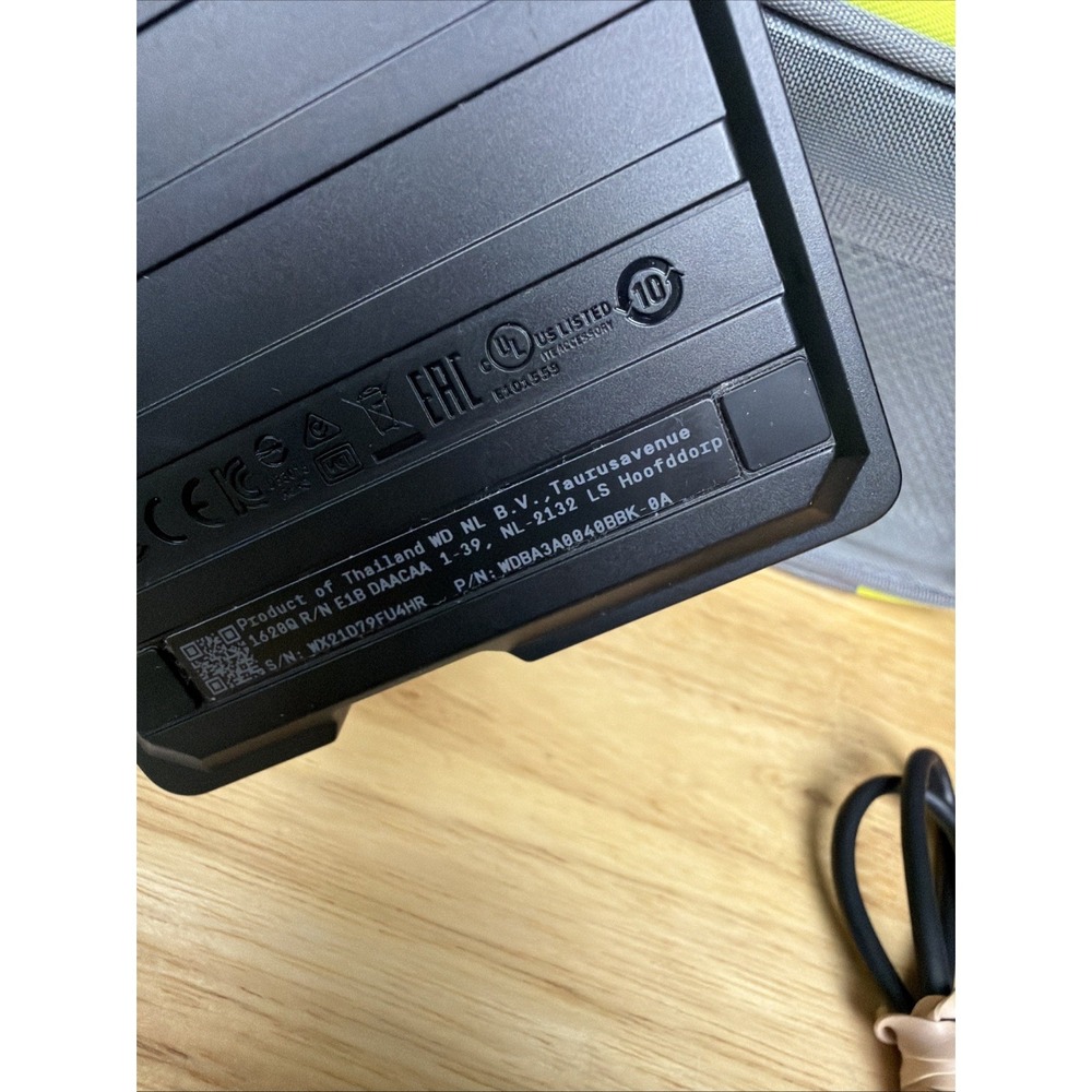 WD 4TB P10 Playstation PS Drive Portable External Hard Drive HDD WDBA3A0040BBK - Picture 5 of 7